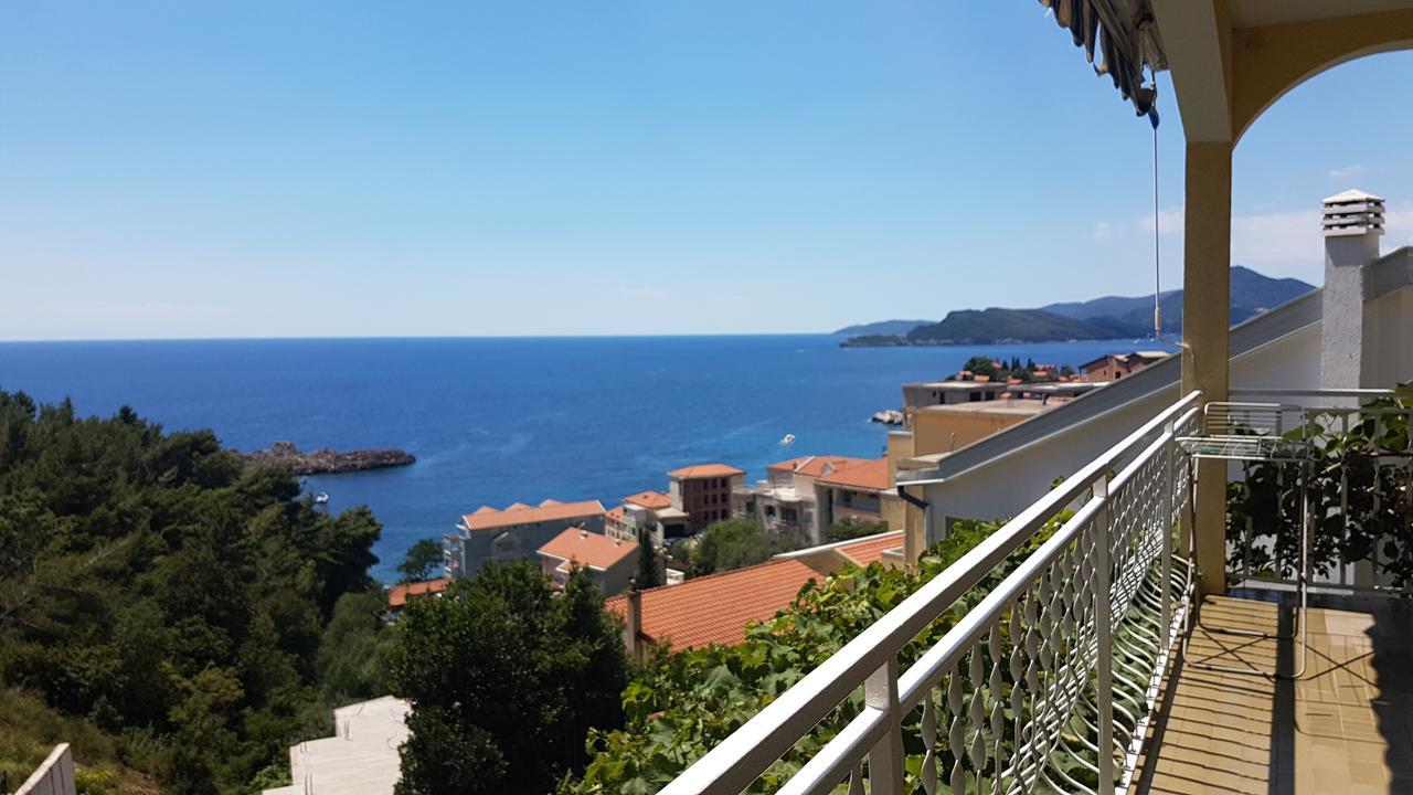 Famelja Jovanovic Apartman *