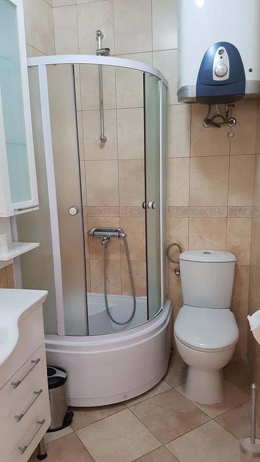 Famelja Jovanovic Apartman Sveti Stefan